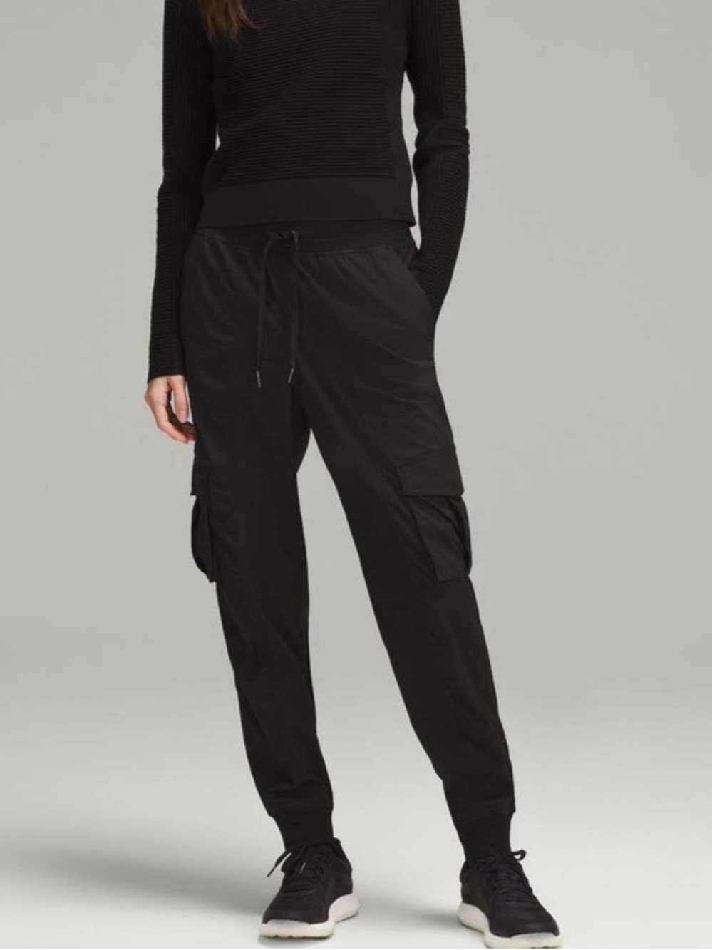 LULULEMON- Dance Studio Relaxed-Fit Mid-Rise Cargo Jogger Black Size M
